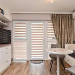Διαμέρισμα Medziotoju In Old 2 Παλάγκα
